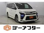 2018 TOYOTA VOXY