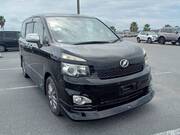 2011 TOYOTA VOXY