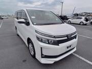 2016 TOYOTA VOXY V