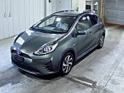 2019 TOYOTA AQUA
