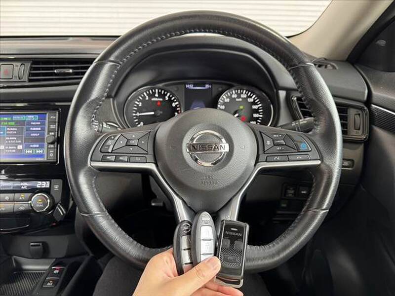 2019 NISSAN X-TRAIL for sale - more photos