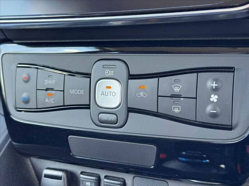 2017 NISSAN LEAF for sale - more photos