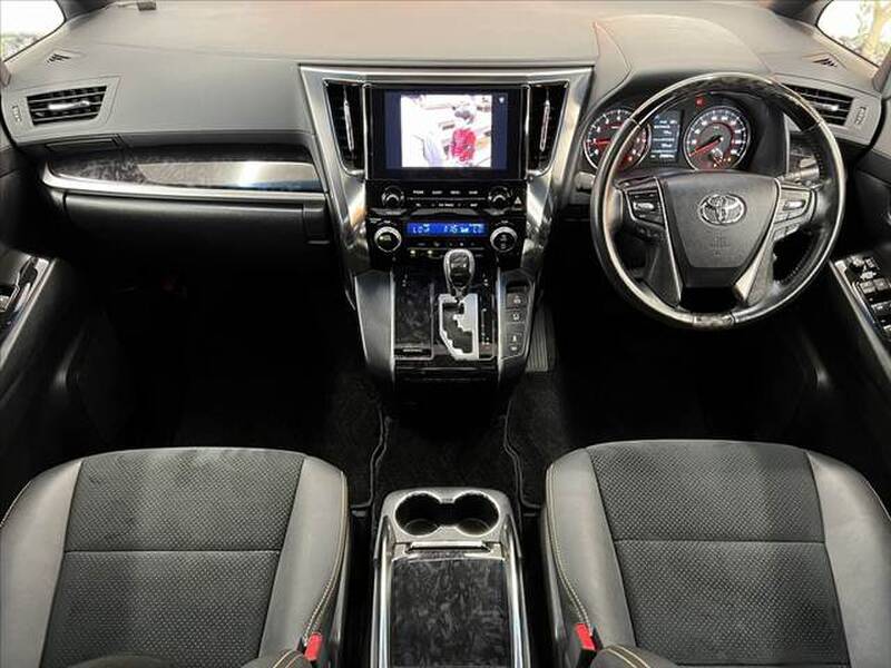 2021 TOYOTA ALPHARD for sale - photo 3