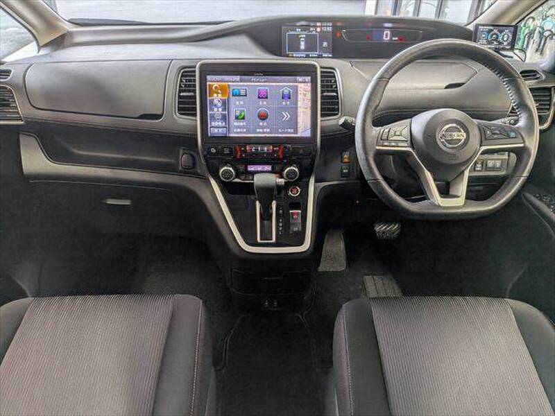 2018 NISSAN SERENA for sale - photo 4