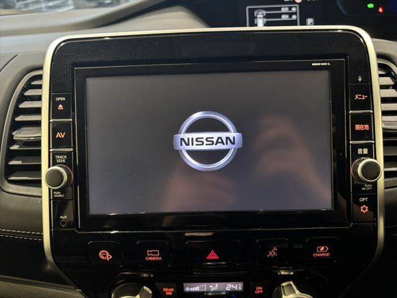 2019 NISSAN SERENA for sale - photo 5