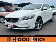 2016 VOLVO V40