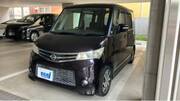 2011 NISSAN ROOX