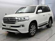 2020 TOYOTA LAND CRUISER