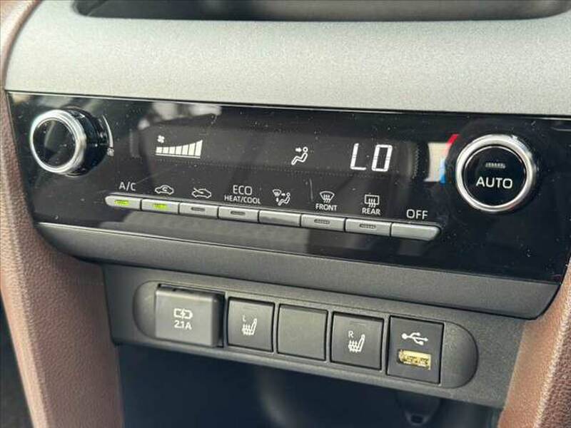 2022 TOYOTA YARIS CROSS for sale - photo 5