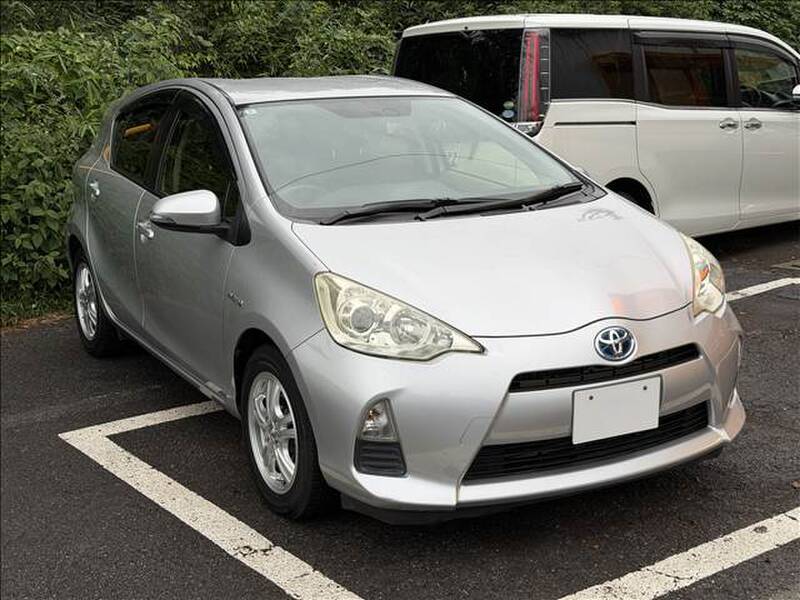 2012 TOYOTA AQUA for sale - photo 6