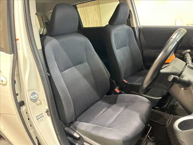 2016 TOYOTA SIENTA G for sale - photo 11