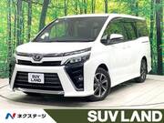 2017 TOYOTA VOXY