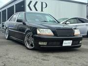 2000 TOYOTA CROWN MAJESTA