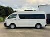 TOYOTA HIACE COMMUTER