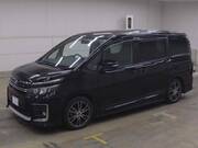 2014 TOYOTA VOXY