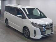 2020 TOYOTA NOAH