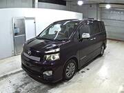 2011 TOYOTA VOXY