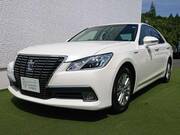 2013 TOYOTA CROWN HYBRID