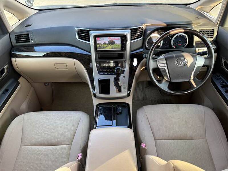 2015 TOYOTA ALPHARD HYBRID for sale - photo 3