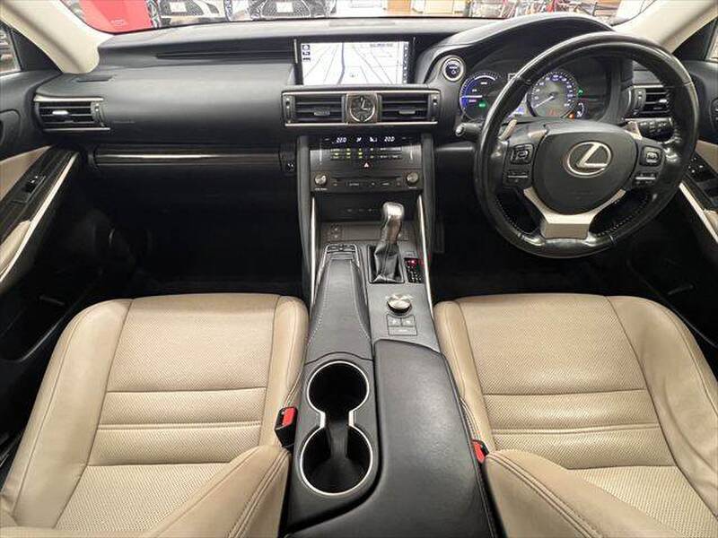2018 LEXUS IS for sale - photo 4