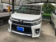 2016 TOYOTA VOXY