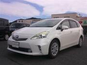 2012 TOYOTA PRIUS ALPHA