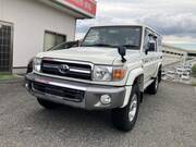 2015 TOYOTA LAND CRUISER VAN