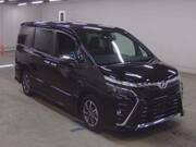 2019 TOYOTA VOXY