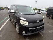 2010 TOYOTA VOXY ZS KIRAMEKI II