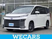 2022 TOYOTA VOXY