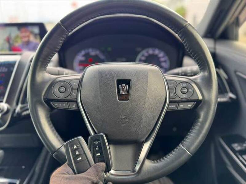 2020 TOYOTA CROWN for sale - photo 6