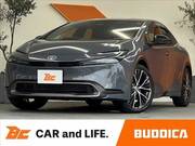 2025 TOYOTA PRIUS