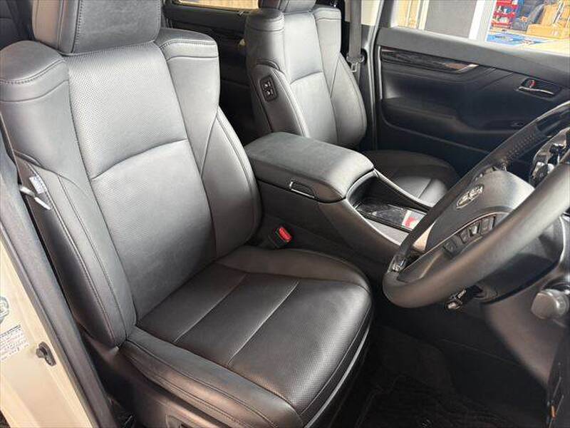 2020 TOYOTA ALPHARD for sale - photo 11