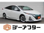 2017 TOYOTA PRIUS PHV