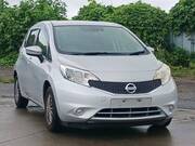 2015 NISSAN NOTE X