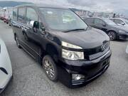 2012 TOYOTA VOXY ZS KIRAMEKI II