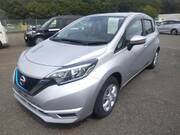 2017 NISSAN NOTE