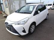 2017 TOYOTA VITZ