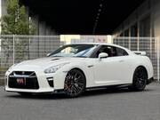 2019 NISSAN GT-R