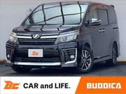 2017 TOYOTA VOXY