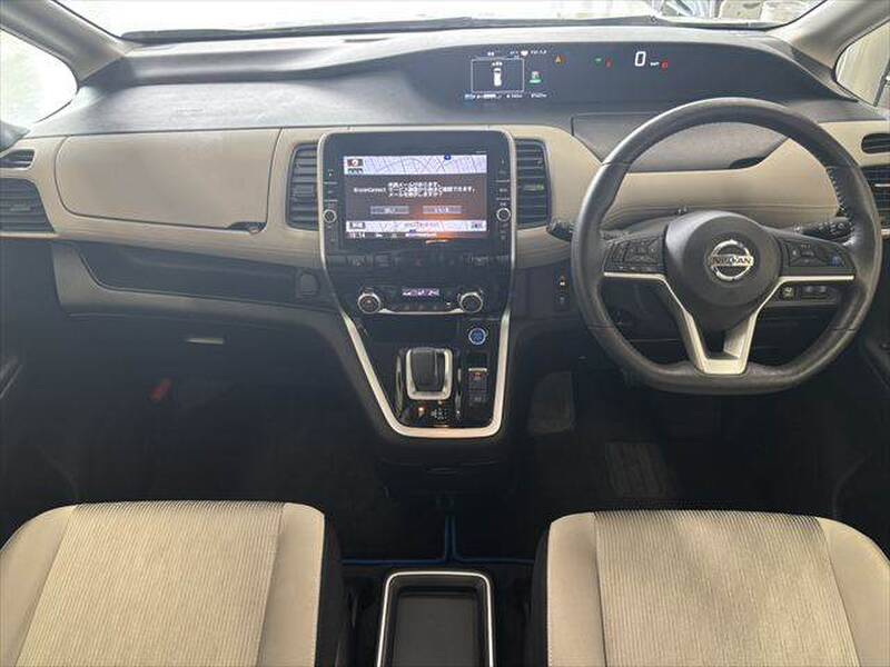 2018 NISSAN SERENA for sale - photo 4