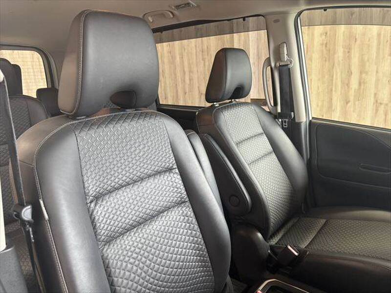 2018 NISSAN SERENA for sale - photo 10