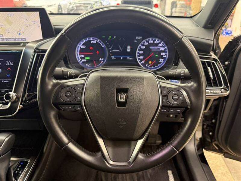 2020 TOYOTA CROWN for sale - photo 11