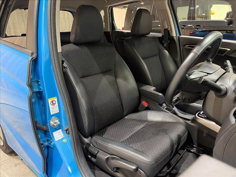 2013 HONDA FIT HYBRID for sale - more photos