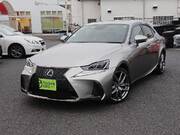 2017 LEXUS IS