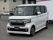 2023 HONDA N-BOX CUSTOM