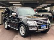2016 MITSUBISHI PAJERO