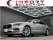 2018 VOLVO V90