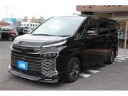2023 TOYOTA VOXY