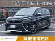 2018 TOYOTA VOXY